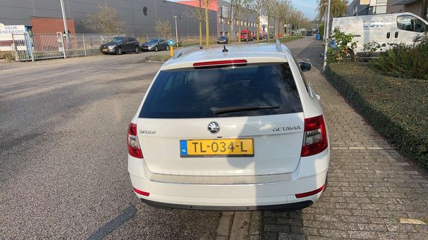 Skoda Octavia Combi 1.0 TSI Ambition 85 kW image number 4