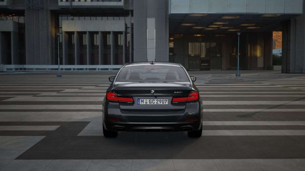 BMW 540i 245 kW image number 3