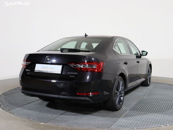 Skoda Superb 2.0 TDI 4x4 DSG Style 140 kW image number 4