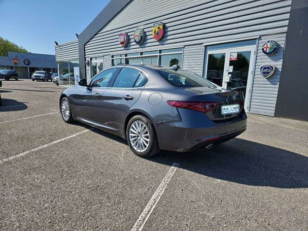 Alfa Romeo Giulia 2.2 AT8 Super 112 kW image number 4