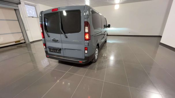 Renault Trafic dCi 150 110 kW image number 5