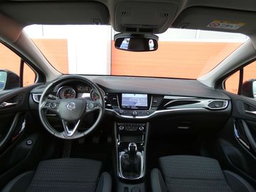 Car image 20