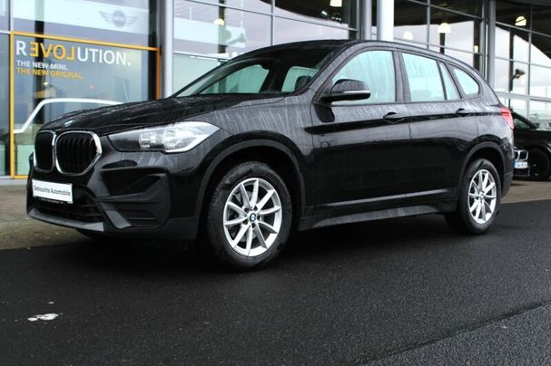 BMW X1 sDrive18i Advantage 103 kW image number 1