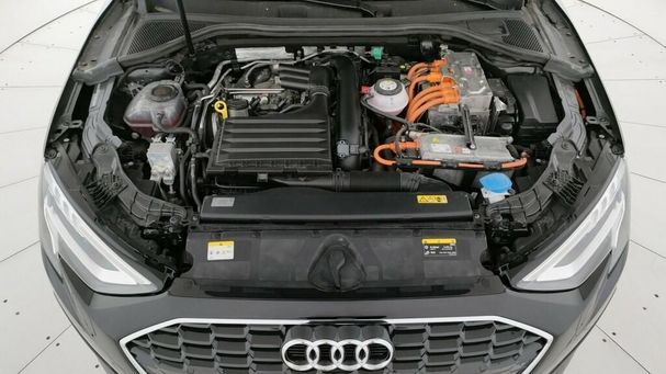 Audi A3 40 TFSIe S tronic Business 150 kW image number 11