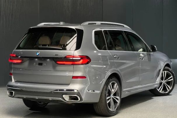 BMW X7 xDrive 250 kW image number 6