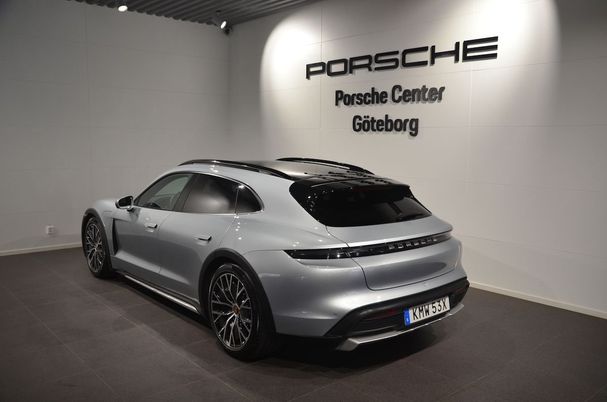 Porsche Taycan 4 Cross Turismo 350 kW image number 10