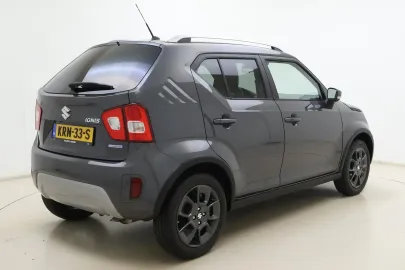 Car image 4