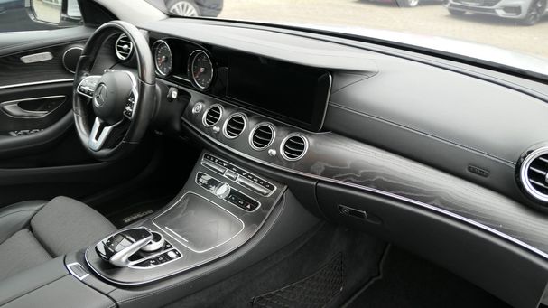 Mercedes-Benz E 350 d T 210 kW image number 13