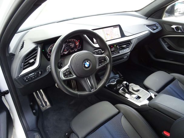 BMW 118i M Sport 101 kW image number 5