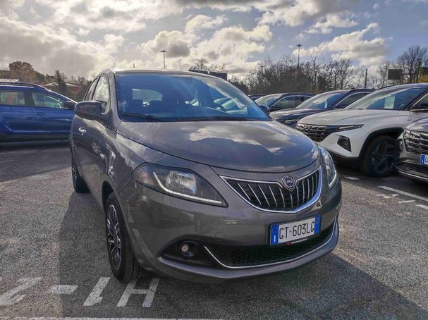 Lancia Ypsilon 51 kW image number 1