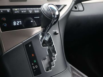 Car image 37