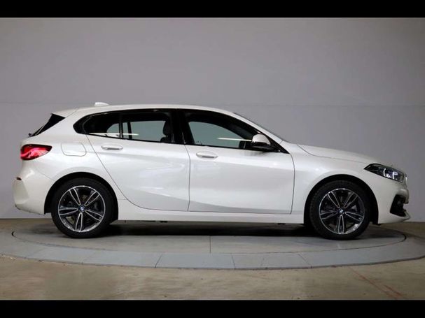 BMW 118i Sport Line 100 kW image number 2