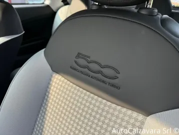 Car image 24