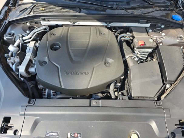 Volvo V90 D4 Momentum 140 kW image number 34