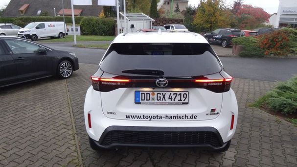 Toyota Yaris Cross 1.5 Hybrid GR SPORT 85 kW image number 4