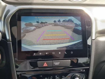 Car image 24