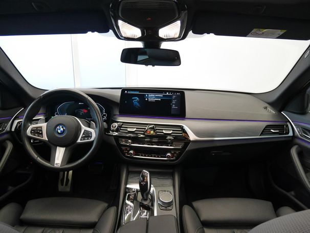 BMW 530 Touring xDrive 215 kW image number 22