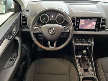 Car image 14