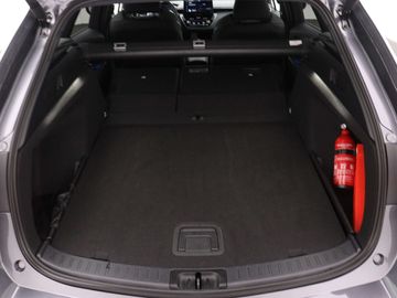 Car image 37