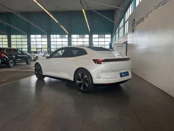 Car image 35