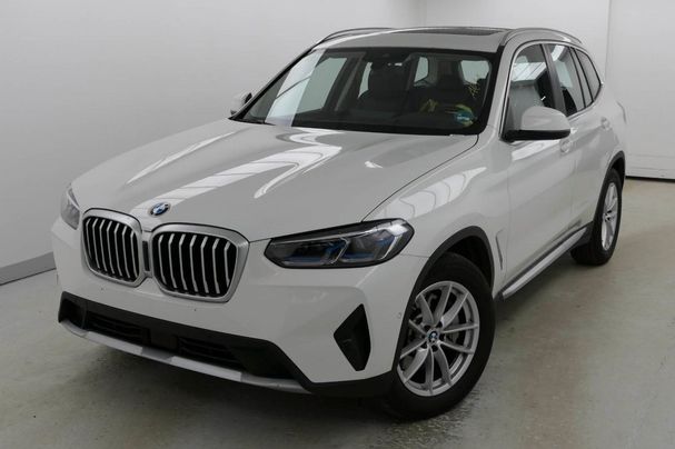 BMW X3 xDrive 180 kW image number 1