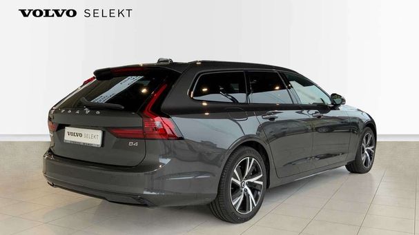 Volvo V90 B4 145 kW image number 8