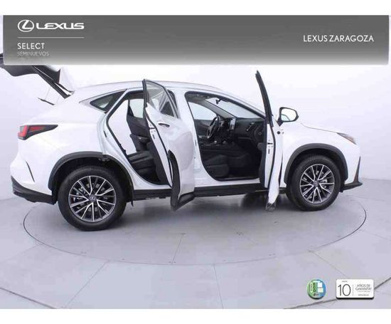 Lexus NX 350 h 178 kW image number 28