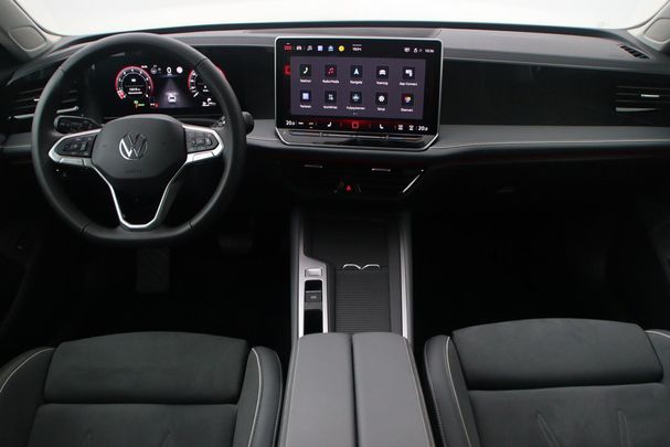 Volkswagen Passat Variant 1.5 eTSI Business DSG 110 kW image number 4