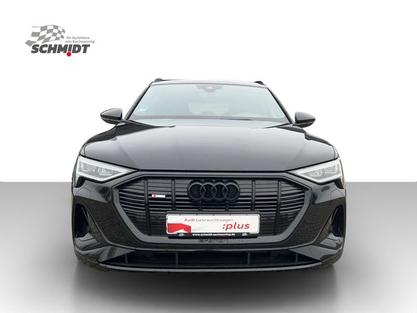 Audi e-tron 50 quattro S-line 230 kW image number 3