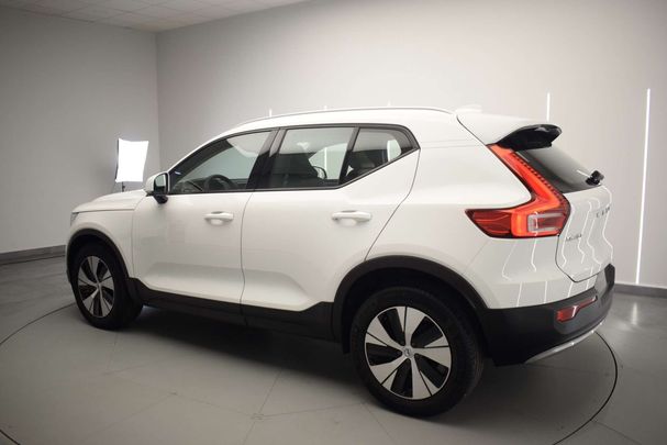 Volvo XC40 D3 Momentum Pro 110 kW image number 31