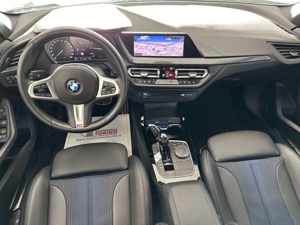 BMW 118i 100 kW image number 12