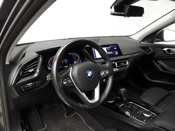 BMW 118i 103 kW image number 6