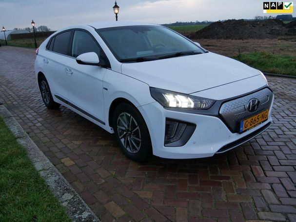 Hyundai Ioniq 38 kWh Premium 100 kW image number 2