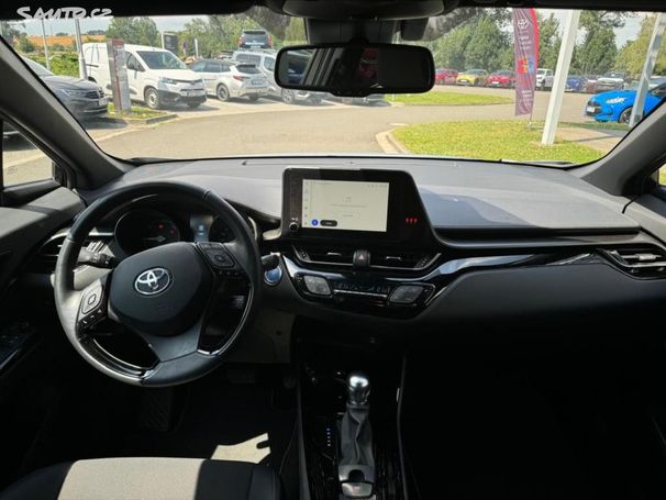 Toyota C-HR 90 kW image number 11