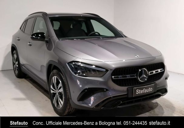 Mercedes-Benz GLA 180 d 85 kW image number 1