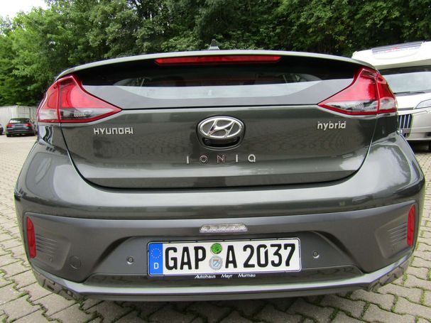 Hyundai Ioniq Hybrid 1.6 GDI 104 kW image number 2