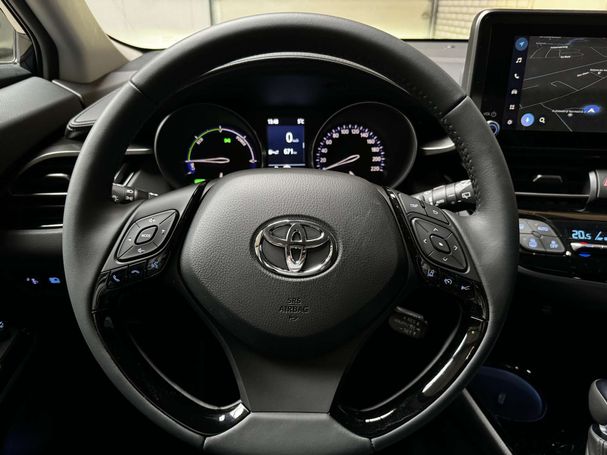 Toyota C-HR 2.0 Hybrid Dynamic 135 kW image number 18