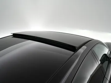 Car image 40