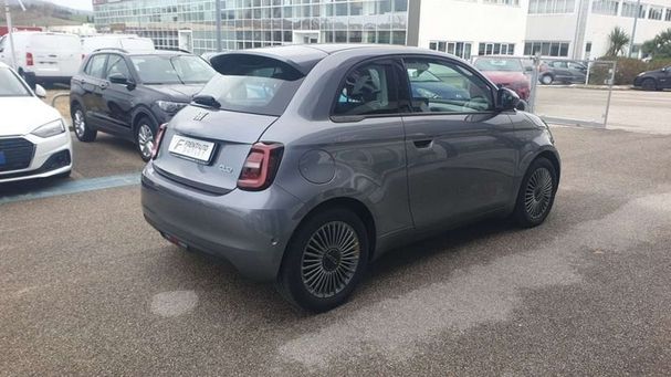 Fiat 500 e 70 kW image number 5