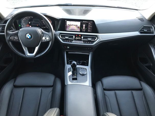 BMW 318d Touring 110 kW image number 5