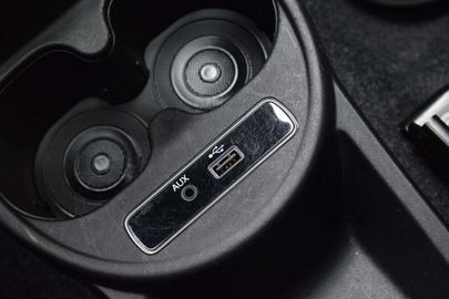 Car image 21