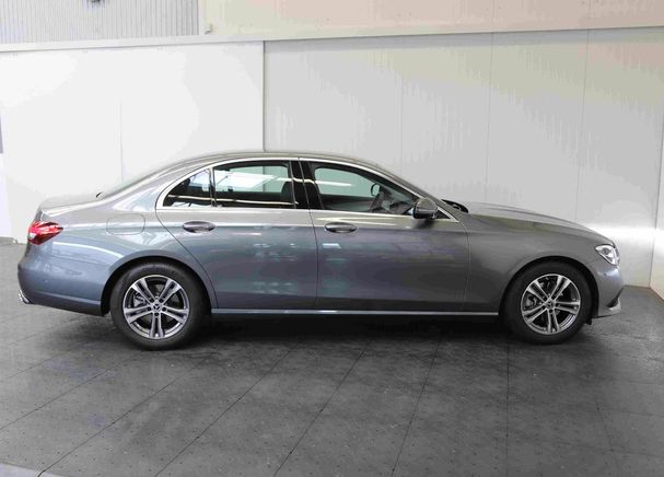 Mercedes-Benz E 220 d 143 kW image number 11