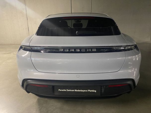 Porsche Taycan Sport Turismo 320 kW image number 3