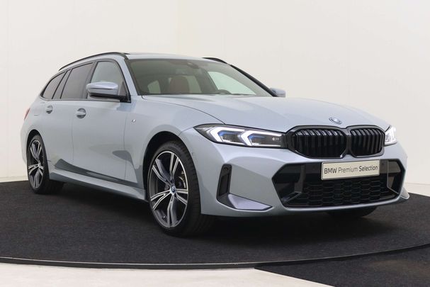 BMW 330 e Touring xDrive 215 kW image number 13