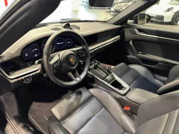 Car image 42