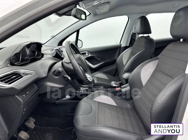 Peugeot 2008 PureTech 110 Allure 81 kW image number 18