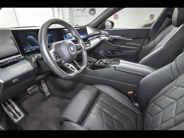 BMW 530 e 220 kW image number 4