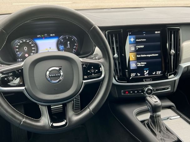 Volvo S90 D4 140 kW image number 7