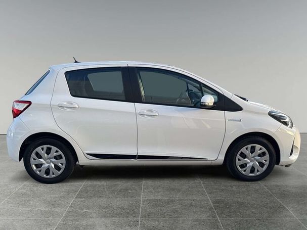 Toyota Yaris 1.5 Hybrid 74 kW image number 3