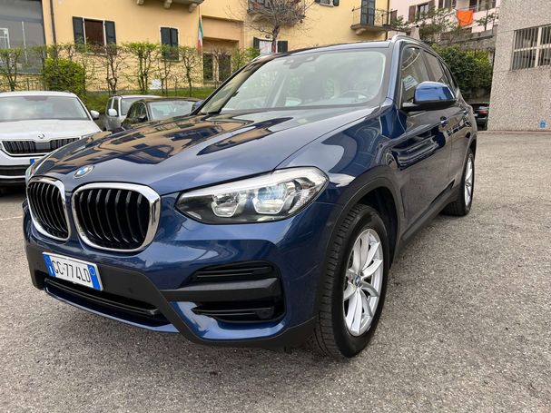 BMW X3 xDrive20d Advantage 140 kW image number 1